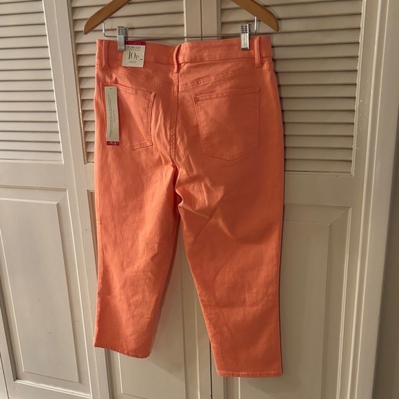 NWT Talbots Women's Ankle Jeans in Vibrant Coral - Picture 7 of 7